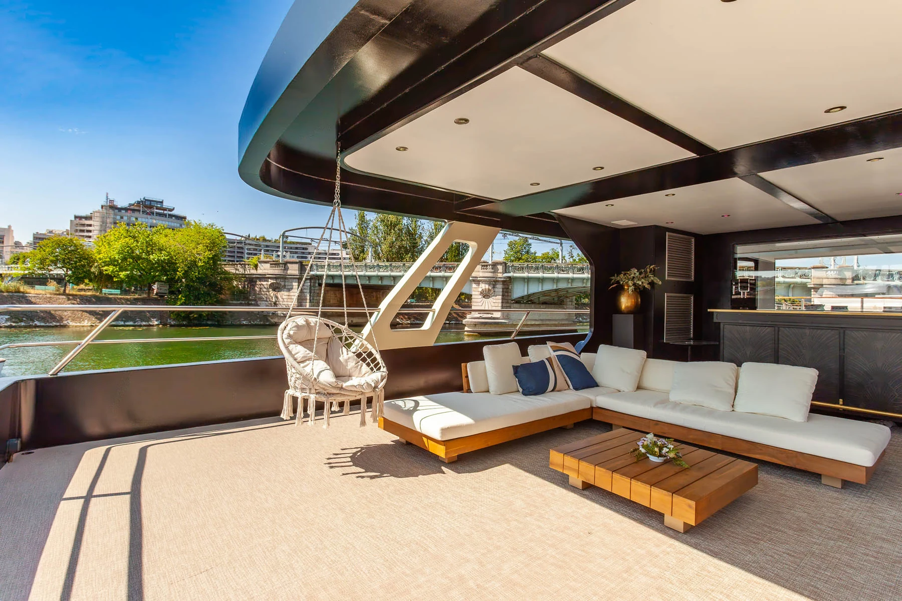 Location Yacht Paris 15 Paris · photo 3