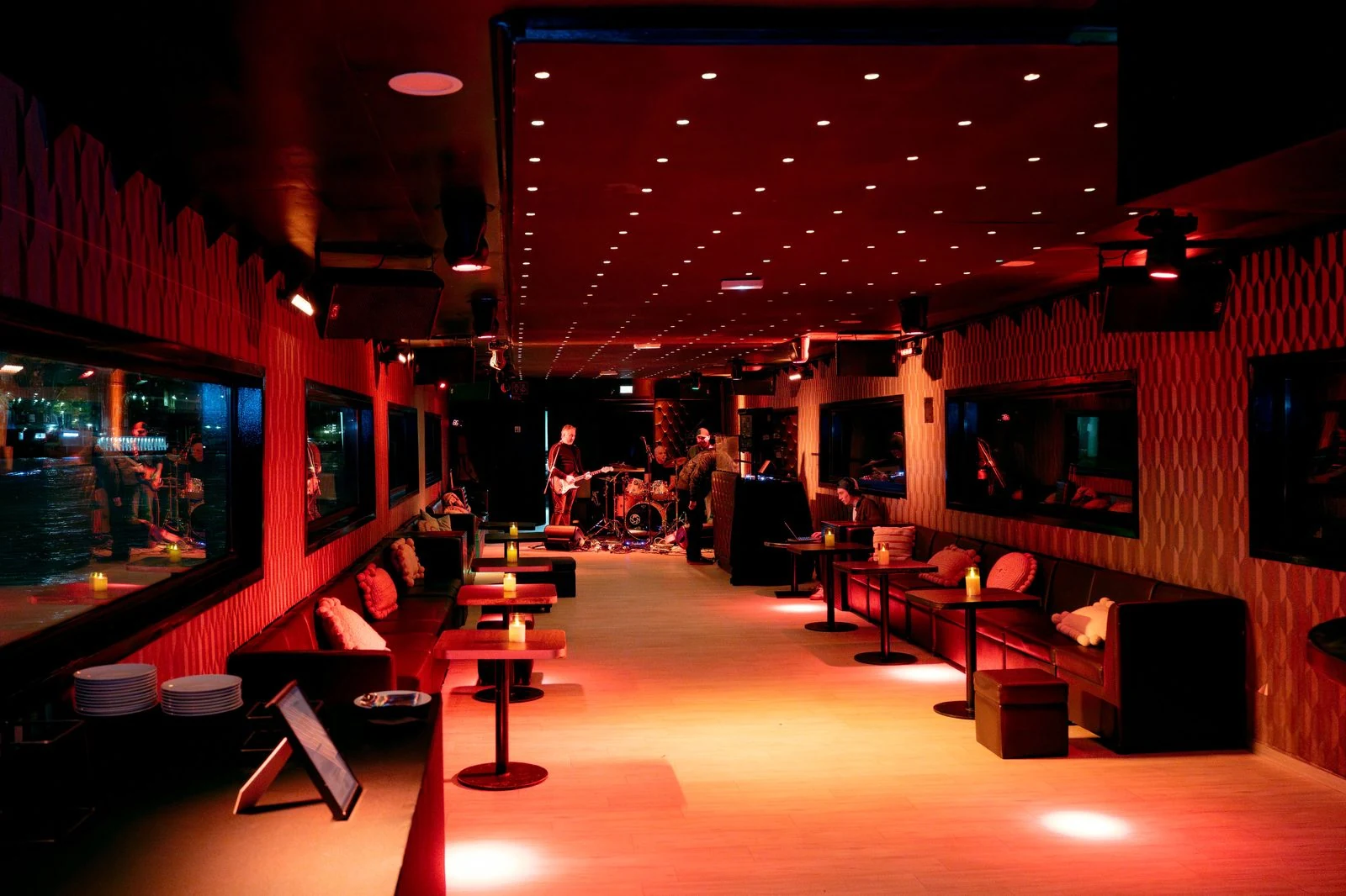Anniversaire Sandrine Quétier · Bateau Paris 5