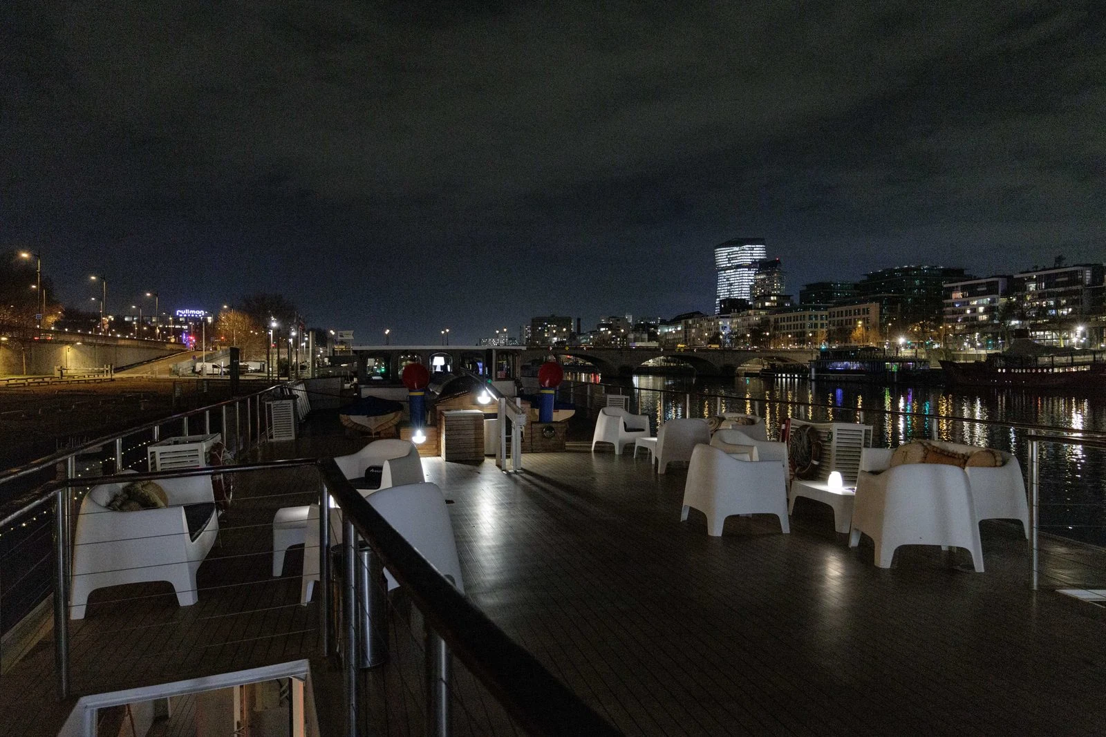 Bateau Grenelle privatisé · ambiance de la soirée Ahlstrom