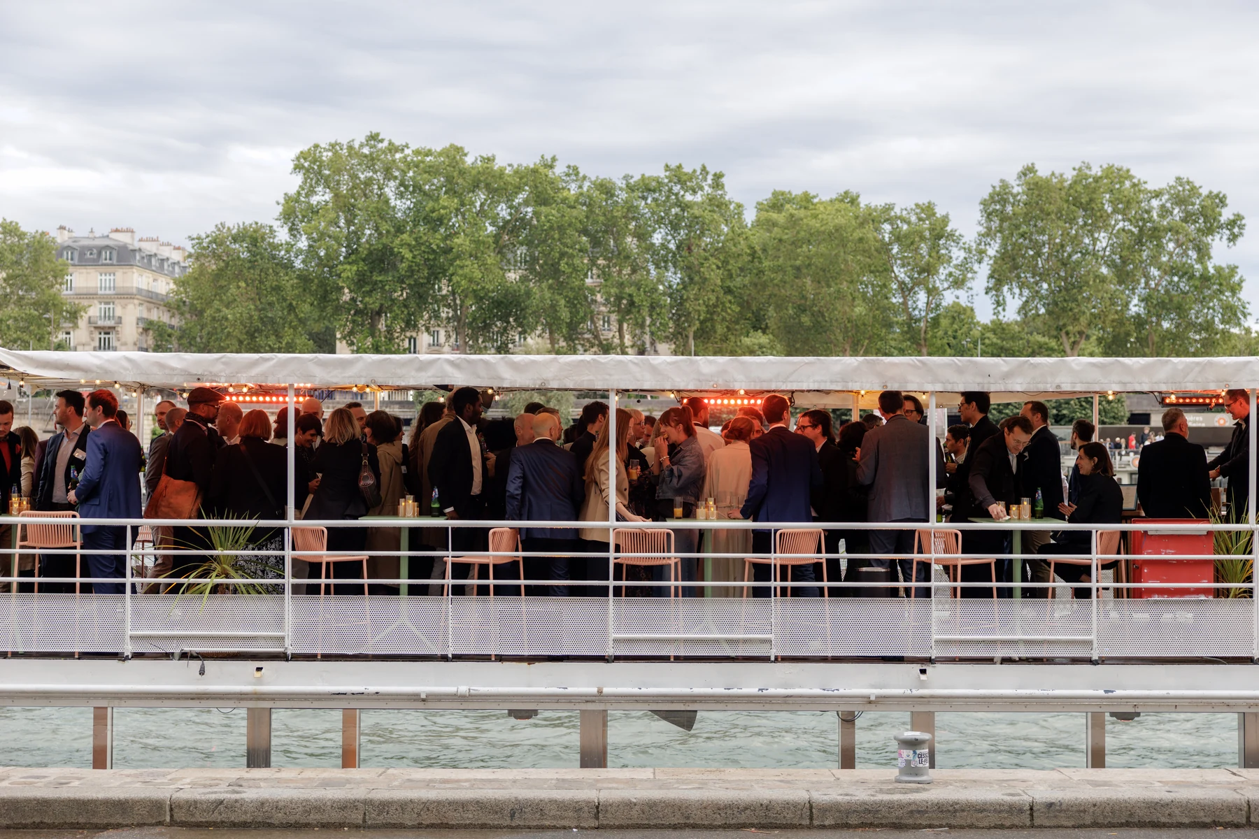 Location de bateau sur la Seine · anniversaire d'entreprise Ayming