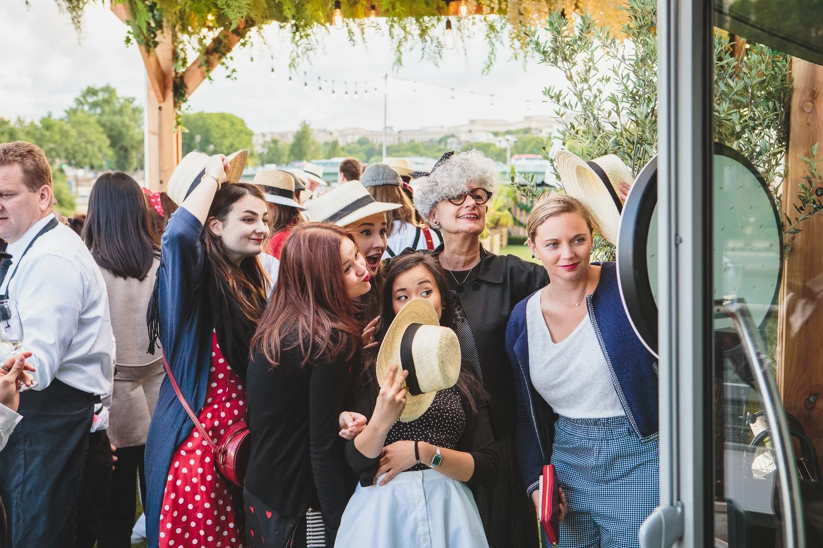 Soirée d'été Royal Monceau · Mademoiselle Mouche