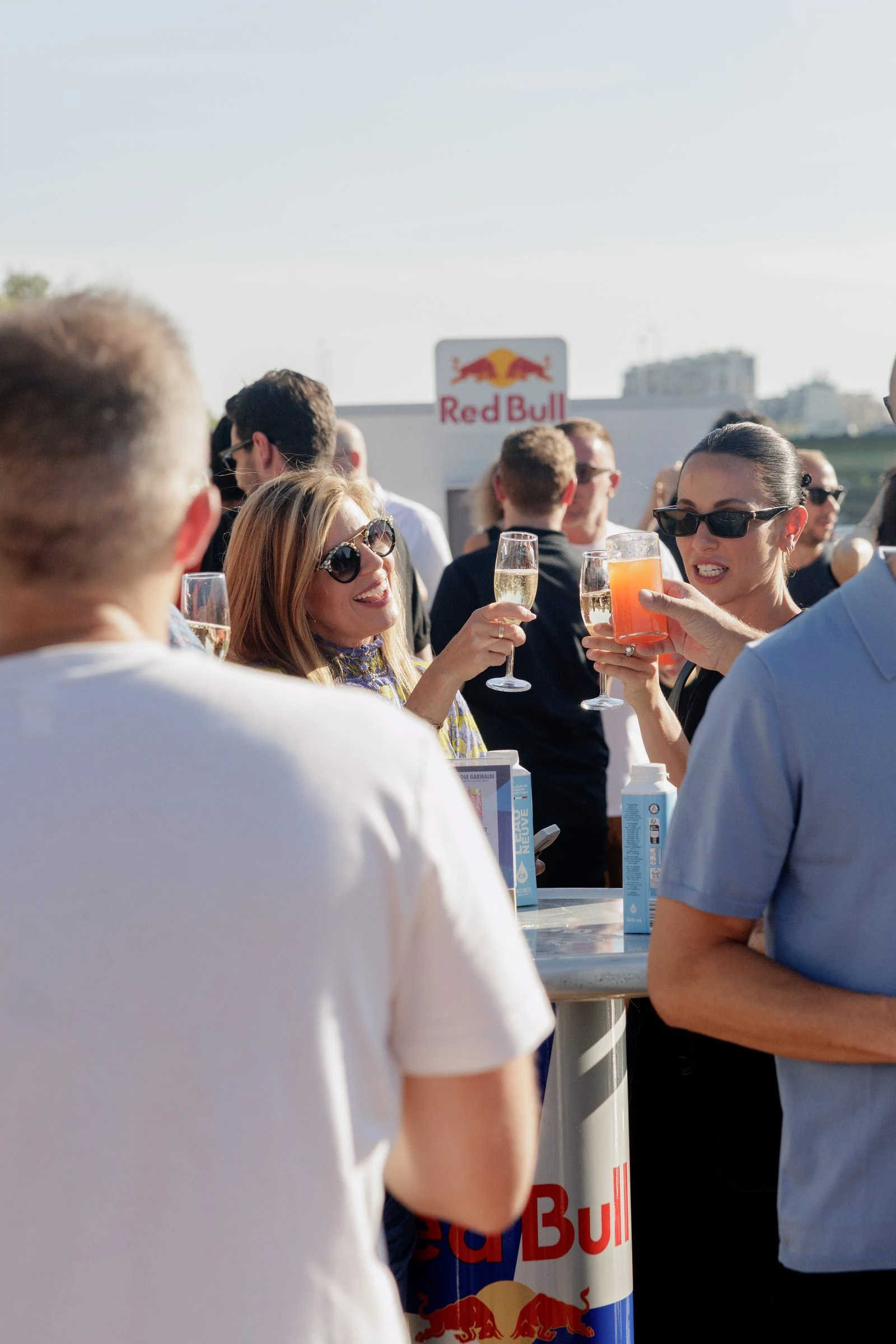 Cocktail dînatoire sur le Bateau Grenelle · Red Bull, 130 invités