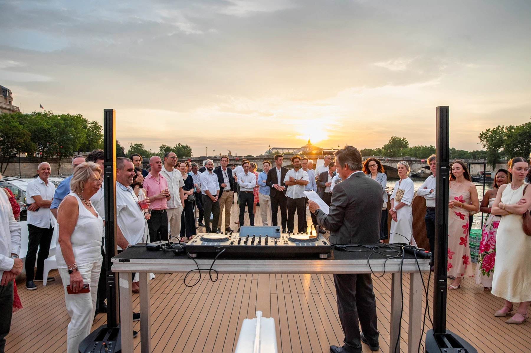 Bateau privatisé à Paris pour CSE Cholet Dupont Oudart · Cocktail dînatoire