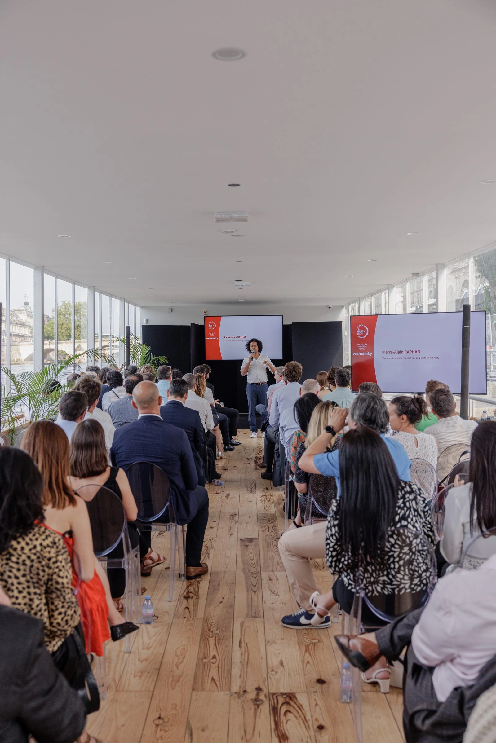 Location de bateau sur la Seine · conférence d'entreprise Wemanity