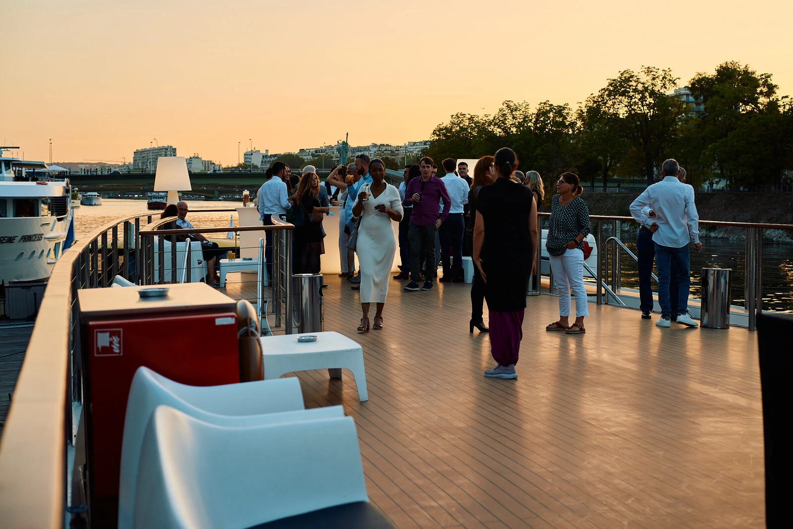 Location Bateau Grenelle Paris · photo 8